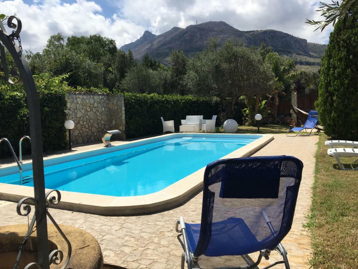 Villino Giulia Βίλα Altavilla Milicia Εξωτερικό φωτογραφία